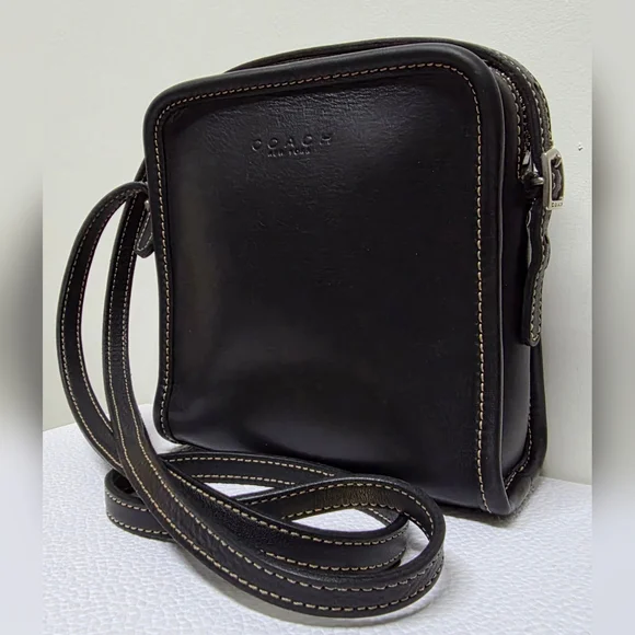 COACH Bellini Leather Crossbody Mini Camera Bag G9D 9139 VINTAGE COLLECTIBLE